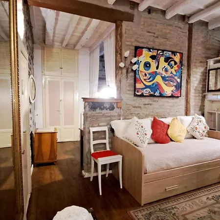 Casa Di Claretta Apartment *